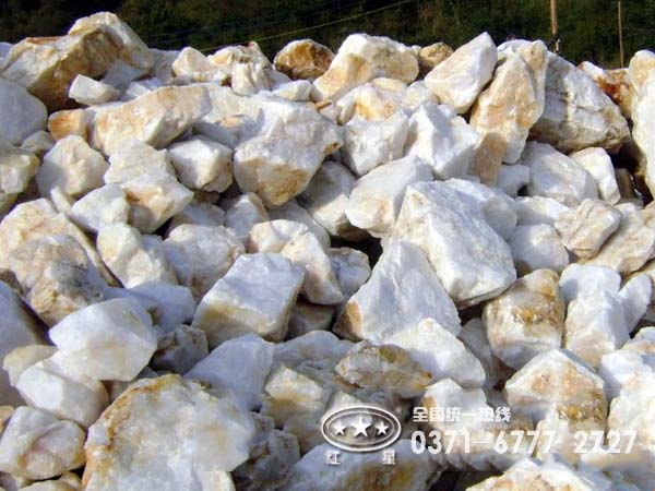 石英石粉碎機(jī)價(jià)格多少？