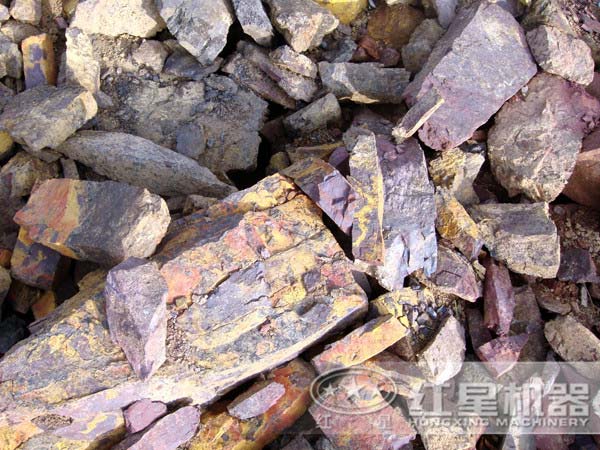 鐵礦石顎式破碎機哪家好，大概價格多少