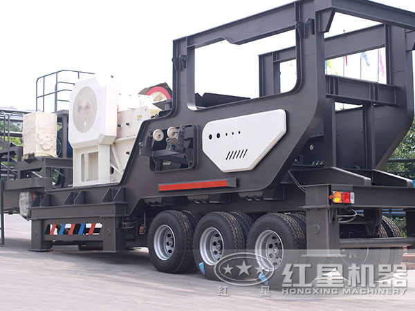 自行式石子破碎機，車載移動就是方便