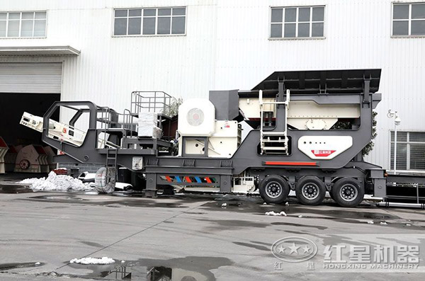 小型車式流動(dòng)石子粉碎機(jī)，小巧輕便但不失專業(yè)