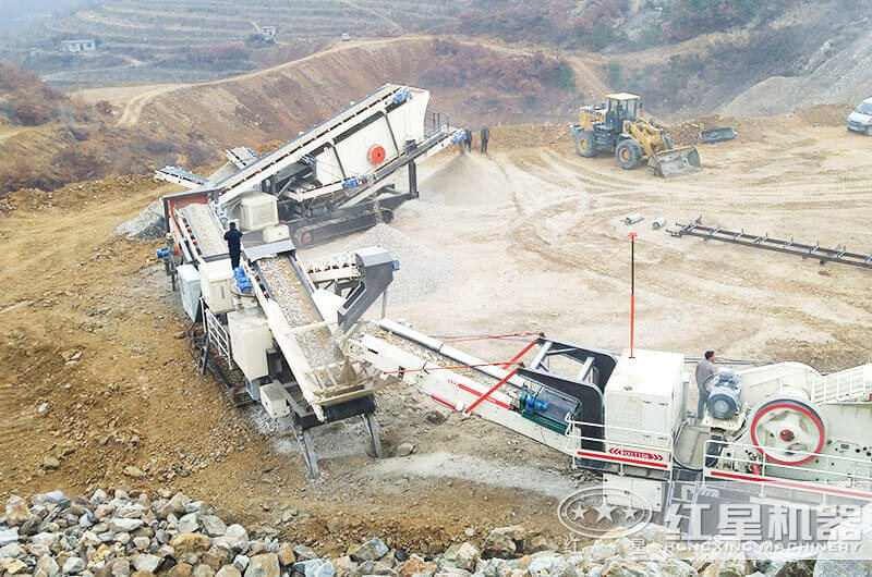 移動履帶一體式石子破碎機(jī)類別、價格及現(xiàn)場圖片