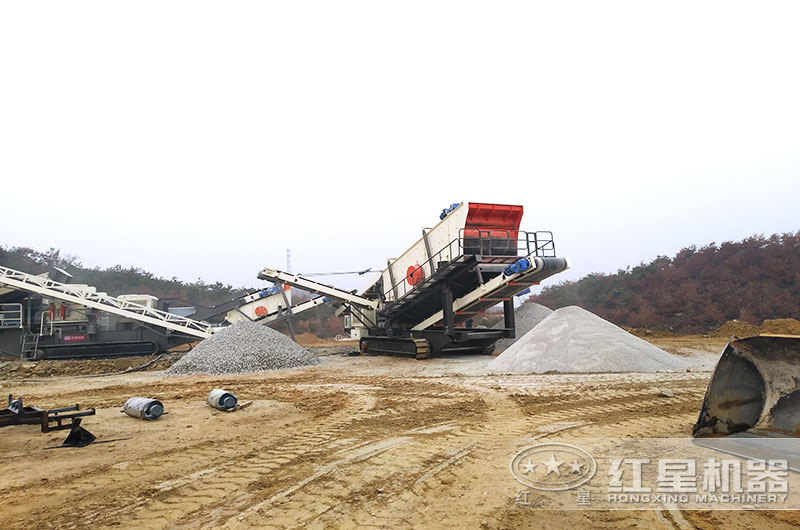 移動破石子機(jī)，目前國內(nèi)比較先進(jìn)的破碎石子機(jī)器