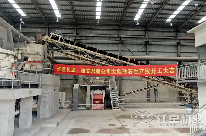 粉碎石頭的機(jī)器多少錢一臺？可以粉碎建筑垃圾嗎？
